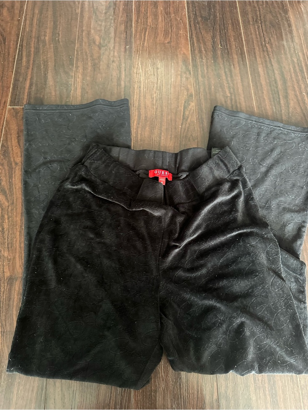 GUESS Black flare sweat Pants
